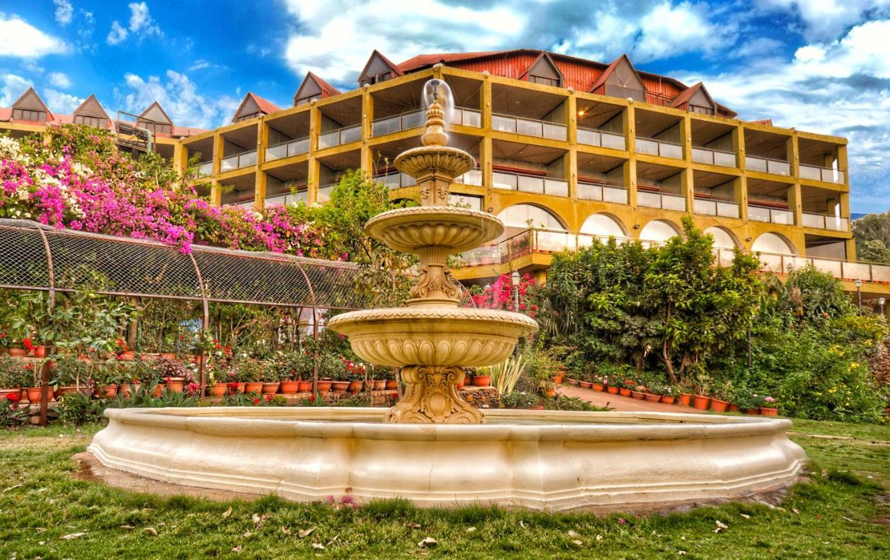 Ravine Hotel Панчгани Екстериор снимка