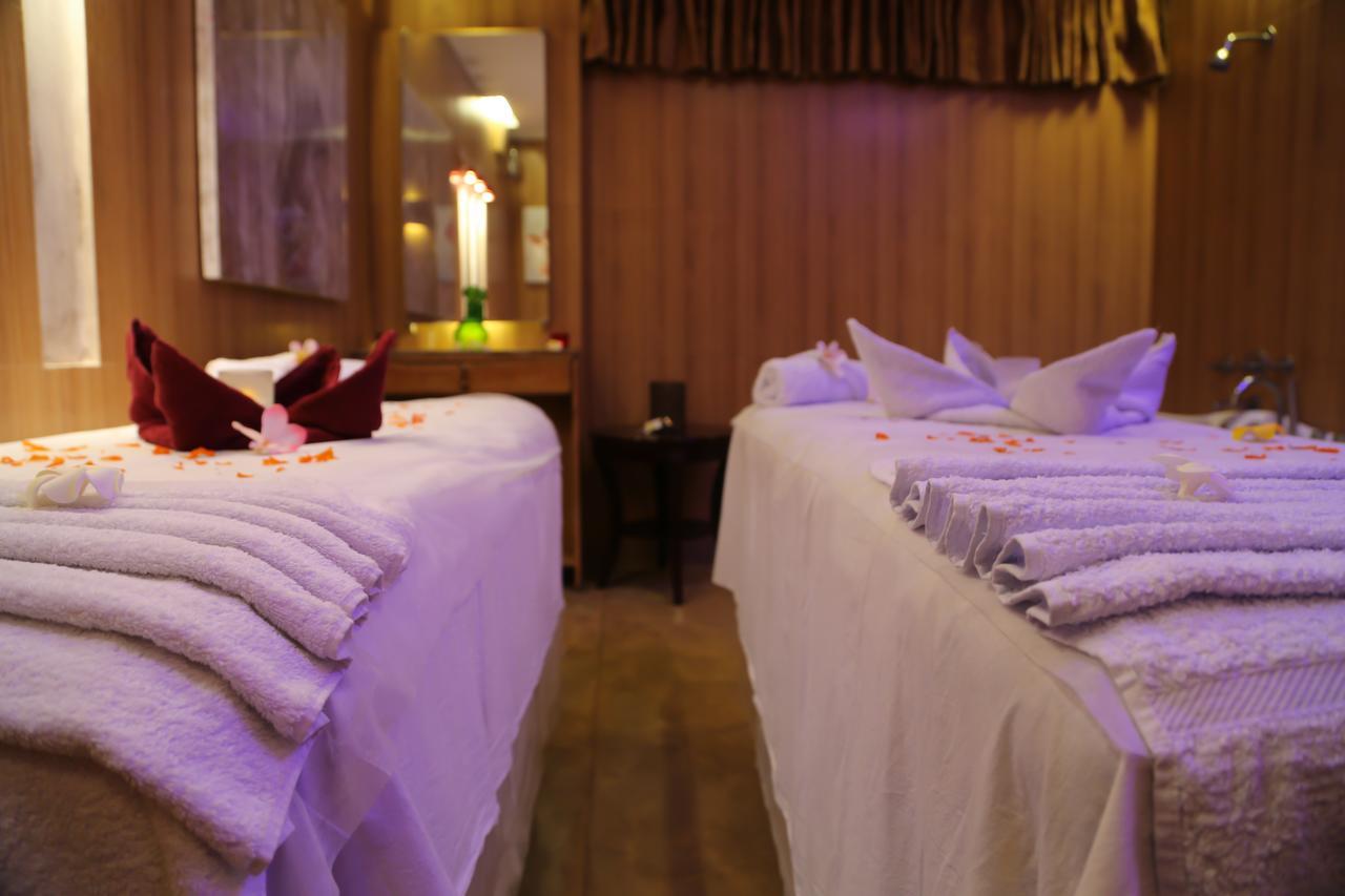 Ravine Hotel Панчгани Екстериор снимка