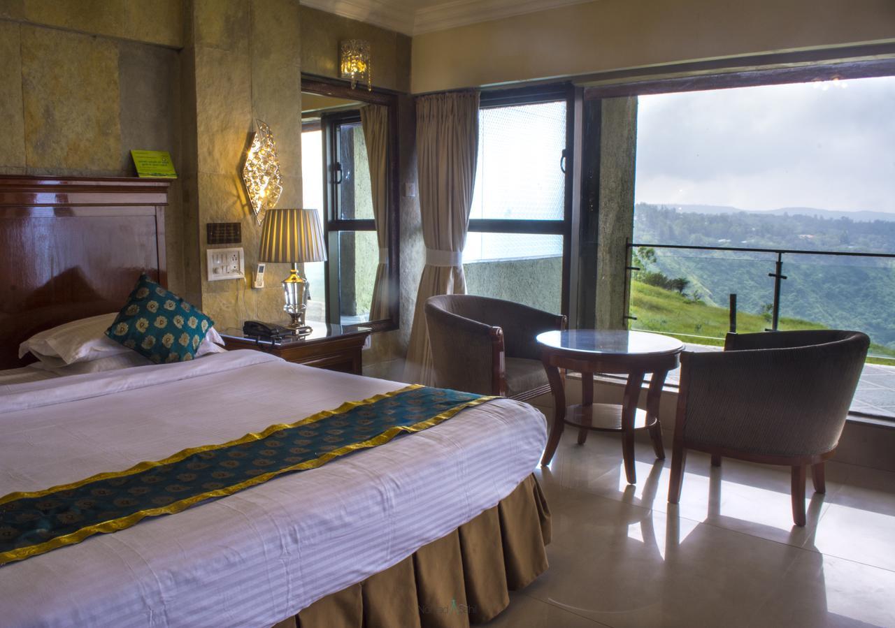 Ravine Hotel Панчгани Екстериор снимка